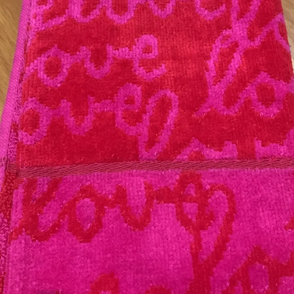 Valentine’s Day Hand Towel- Pink & Red “Love” NWT - Guest bath- Gift Basket